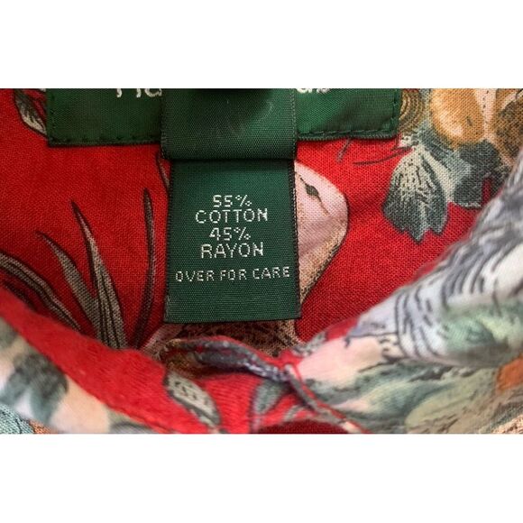 Hunt Club Women's Medium Red Nature Themed Collared Long Sleeve Button Up Top - Picture 9 of 16